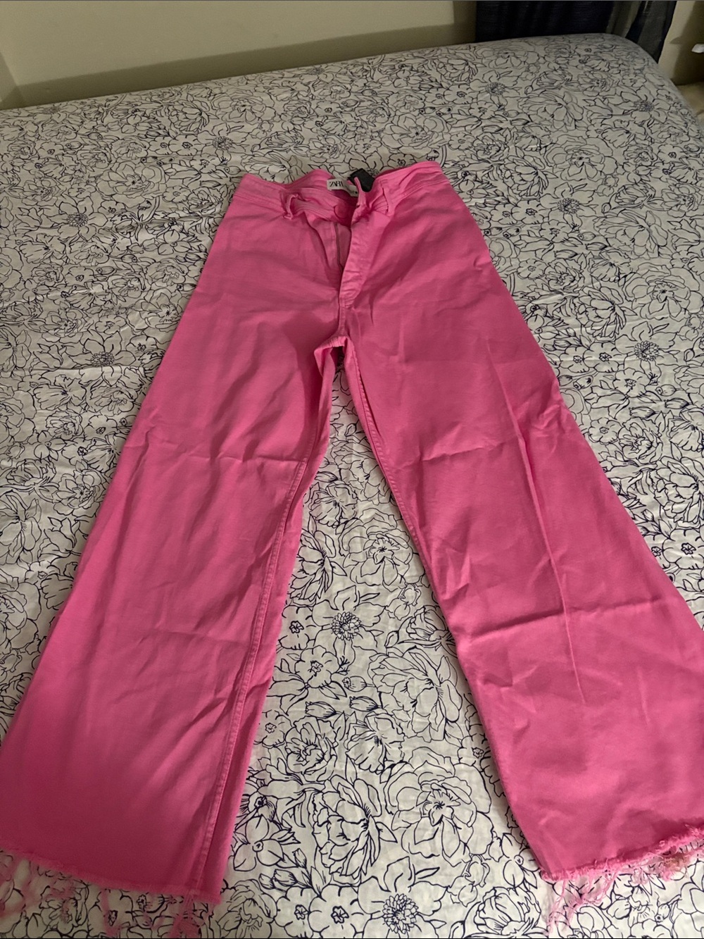 Zara Bright Pink Wide-Leg Jeans